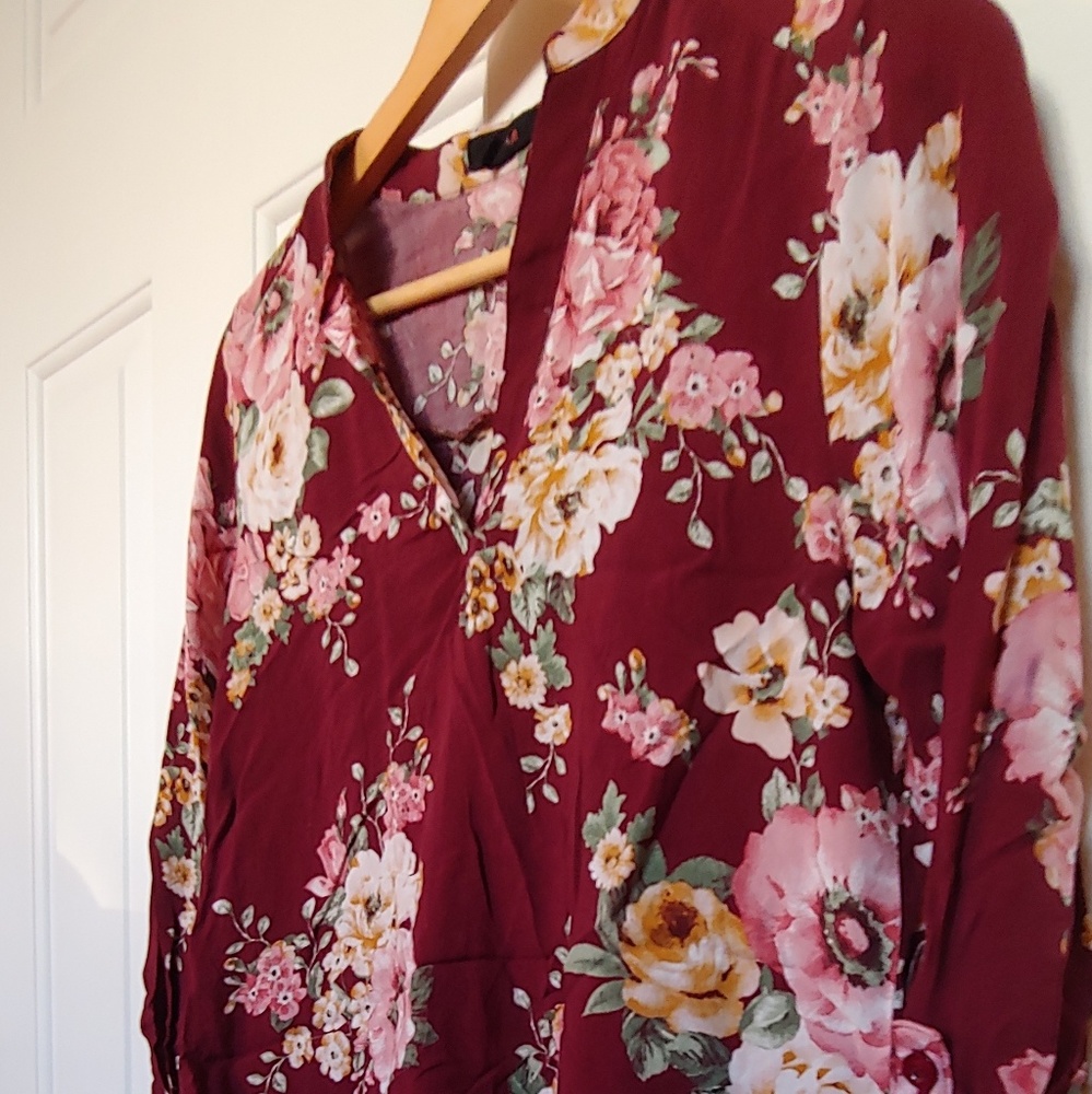 Floral quarter sleeve blouse